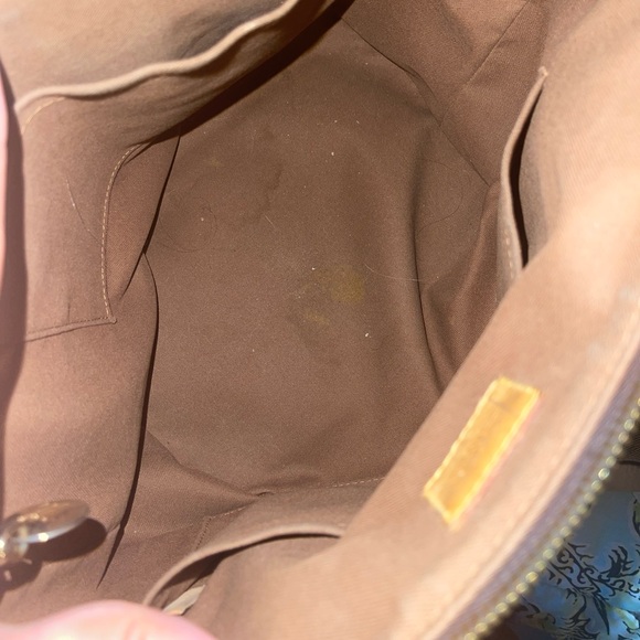 Louis Vuitton Palermo PM - Picture 6 of 11